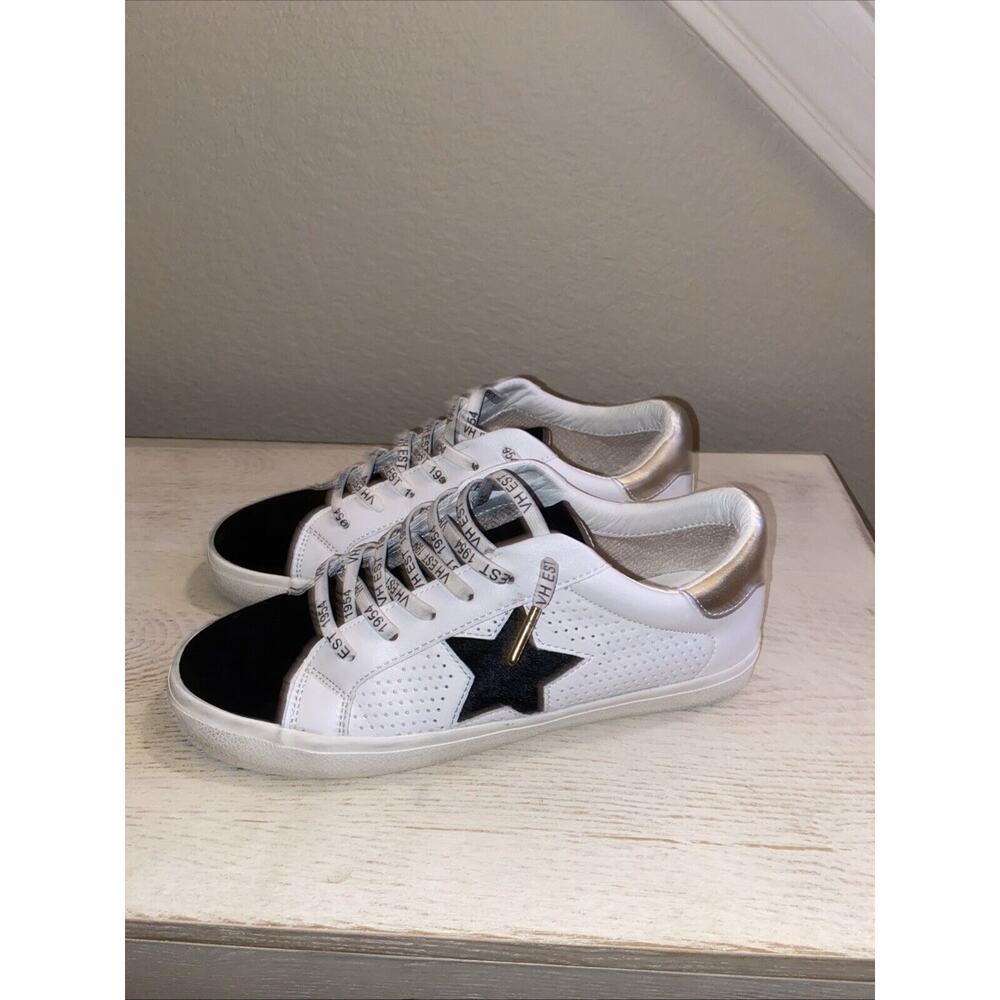 Vintage Havana Gadol Perforated Metallic Slip On Womens Gold, White Sneakers 9